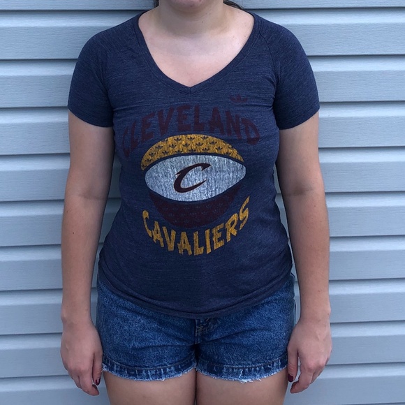 adidas Tops - Cleveland Cavaliers Shirt